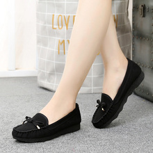 Old Beijing cloth shoes women's shoes flat bottomed pea shoes women's bow single shoes black working shoes women