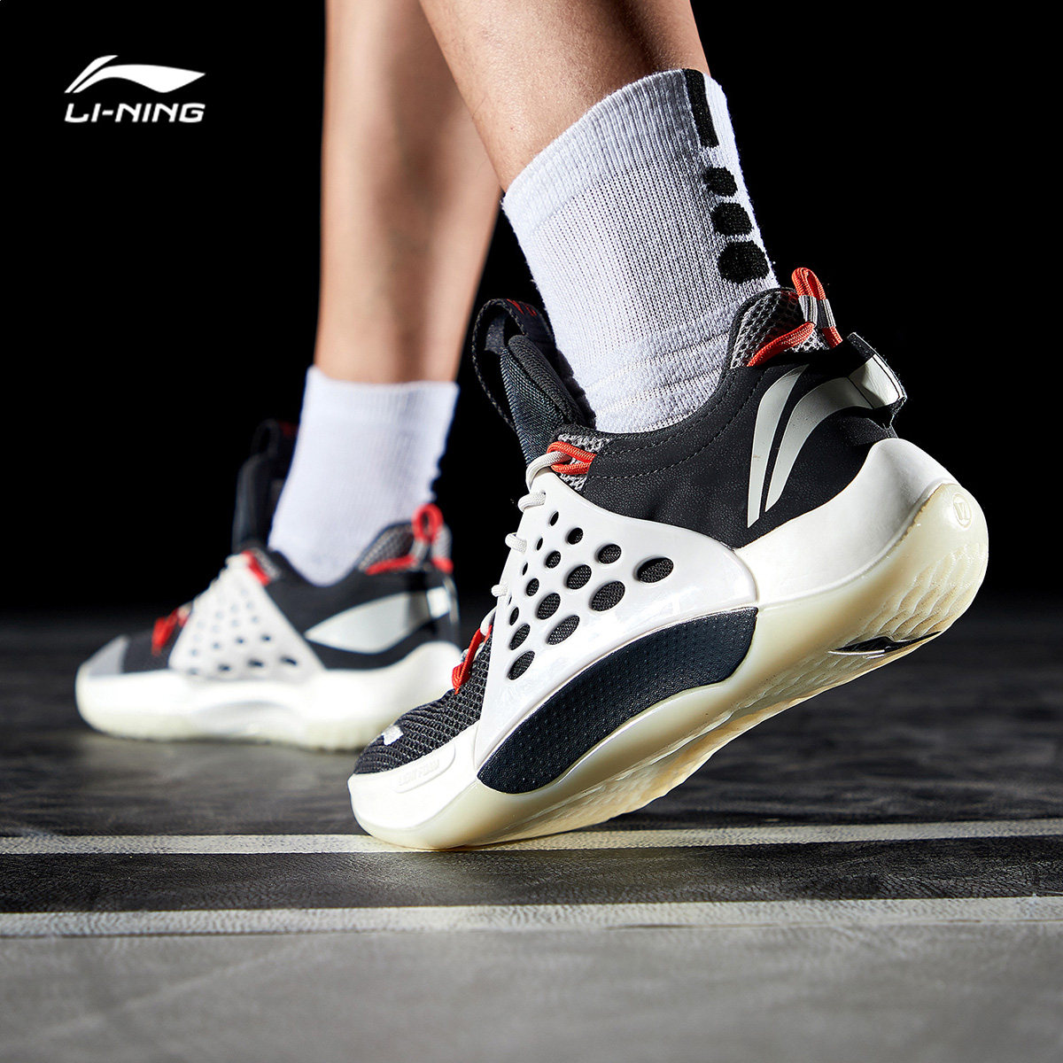 2018-19赛季cba冠军荣耀版战靴音速vii篮球专业比赛鞋,降价幅度10.3%