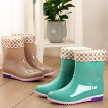 Medium rain shoes, women's short adult water shoes, water boots, women's rain boots, warm, plush and antiskid