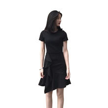 Popular Hepburn gentle light mature wind small black skirt temperament goddess model French small crowd dress